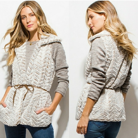Threadzwear Jackets & Blazers - 💖Faux Fur Vest W/ Tie Belt💖